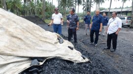 Tim Pajak Banten saat mendatangi salah satu perusahaan batubara yang menunggak pajak. (Istimewa)
