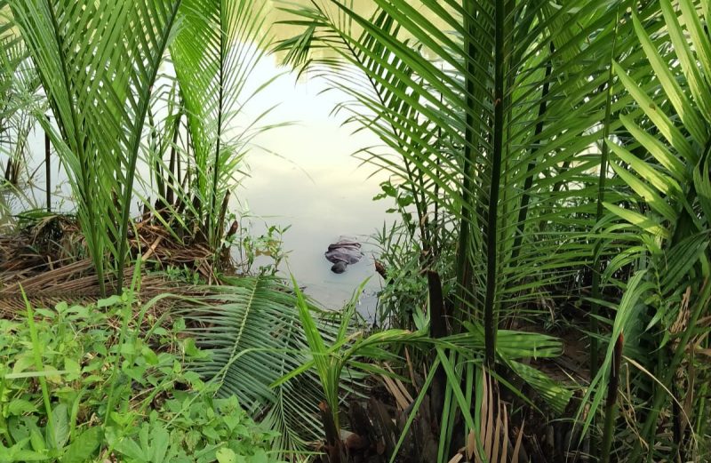 Mayat tanpa identitas ditemukan mengapung di sungai Cilemer. (Ist)