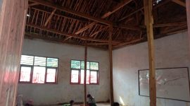 Para pelajar MI Al-Fatwa saat mengikuti KBM. (Istimewa)