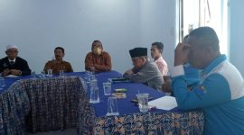 Perwakilan buruh Kabupaten Lebak saat audiensi dengan pemerintah mengenai keinginan kenaikan UMK tahun 2023. ) Istimewa)