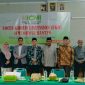 Ketua Bawaslu Banten, Ali Faisal (jas abu-abu) saat foto bersama usai menghadiri FGD ICMI Banten. (Istimewa)