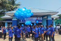 Demokrat Lebak saat melepas balon sebagai tanda dilaunching nya pendaftaran Bacaleg 2024-2029. (Istimewa)