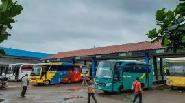 Tarif angkutan umum di Terminal Mandala mengalami kenaikan 20 persen. (FOTO Inforangkasbitung)