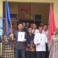 Camat Malingping, Lebak Lingga Segara (pojok kiri) saat menghadiri penetapan calon kepala desa di Desa Senanghati. (Istimewa)