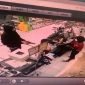 Perampok bersenjata mirip pistol membawa kabur uang senilai Rp9,3 juta di Alfamart Maja Kabupaten Lebak. (FOTO Tangkap Layar Video)