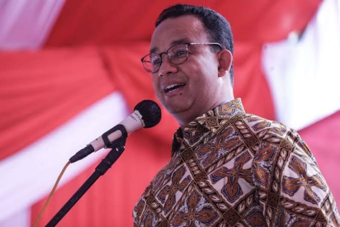 Anies Baswedan dalam sebuah acara. Dari survei SMRC, mantan Gubernur DKI Jakarta ini berpotensi membuat suara PDI Perjuangan melesat di Pilpres 2024. (FOTO Kompas)