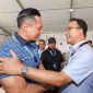 Anies Baswedan - Agus Harimurti Yudhoyono (AHY) dalam sebuah acara. Hasil survei pasangan keduanya menjadi juara di Pulau Jawa. (FOTO Detik)