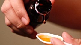 FOTO ILUSTRASI obat sirup. (Dok. CNBC Indonesia)