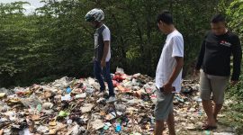 FOTO ILUSTRASI Tumpukan sampah. TPA Regional Cileles ditarget berdiri tahun 2024. (Dailyhits) 