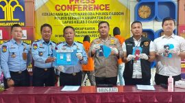Tim gabungan saat ungkap kasus penggagalan peredaran narkoba di Lapas Kelas IIA Cilegon. (Istimewa)