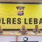 Wakapolda Banten, Brigjen Pol M. Sabilul Alif (tengah) saat konferensi pers mengenai video keributan antara TKA dan TKI. (Istimewa)
