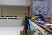 Rapat Paripurna pembahasan inisiatif DPRD Lebak. (Istimewa)