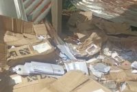 Kartu Indonesia Pintar atau KIP ditemukan berserakan di lapak rongsokan. (Istimewa)