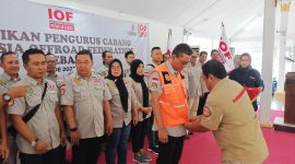 Sekretaris Daerah (Sekda) Lebak, Budi Santoso saat dilantik menjadi Ketua IOF Kabupaten Lebak. (Istimewa)