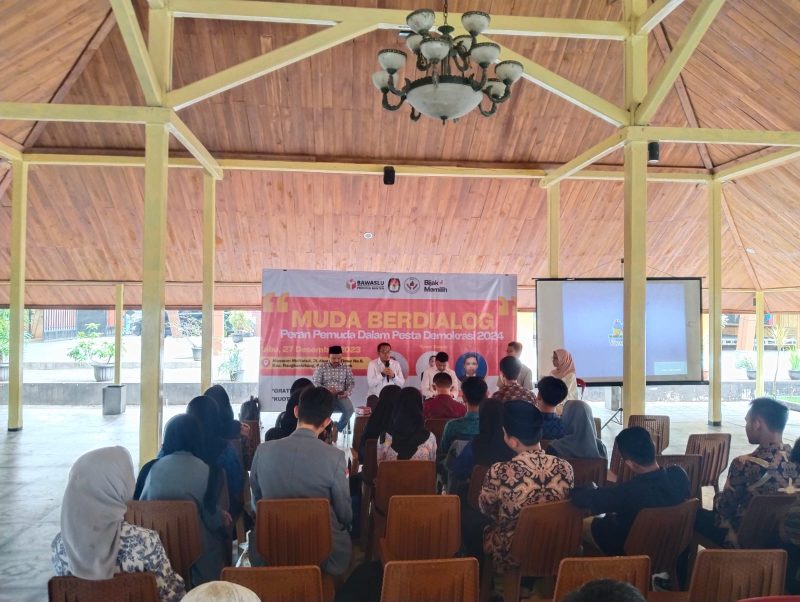 AKSI saat menggelar Muda Berdialog di Museum Multatuli, Rangkasbitung. (Istimewa)