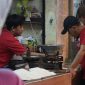 Wakil Walikota Cilegon, Sanuji Pentamarta saat meninjau harga beras di Pasar Keranggot dan Blok F Kota Cilegon. (Istimewa)