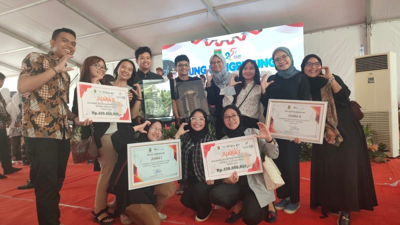 Para pemenang lomba Sayembara desain kawasan. (Istimewa)