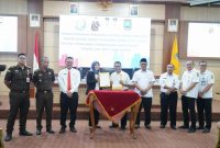 Walikota Cilegon saat menghadiri MoU 33 OPD dengan Kejaksaan Negeri Cilegon upaya pencegahan korupsi. (Istimewa)