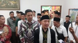 Bakal Calon Bupati Lebak, Hasbi Asyidiki Jayabaya usai menghadiri pemaparan visi misi di PKB Kabupaten Lebak. (DAILYHITS)
