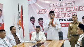 Ketua DPD PKS Lebak, Iip Makmur saat membuka penjaringan bakal calon bupati dan wakil bupati. (Istimewa)