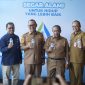 Walikota Cilegon, Helldy Agustian saat melaunching air minum kemasan Ci Legon. (Istimewa)