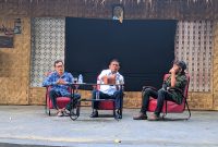 Ketua DPRD Banten, Andra Soni saat menghadiri diskusi kebudayaan di Guriang Tujuh Indonesia. (Istimewa)