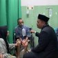 Anggota DPRD Lebak, Fraksi PPP saat menyambangi pasien di IGD RSUD Adjidarmo. (Istimewa)