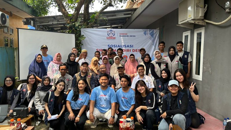 Mahasiswa UMN saat melaunching program Sirene Mandiri Desa di Kecamatan Panggarangan, Lebak - Banten. (Istimewa)
