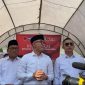 Pasangan calon bupati Lebak, Hasbi Jayabaya - Amir Hamzah bersama dengan Ketua Tim Pemenangan, Nabil Jayabaya (kanan) dalam sebuah acara. (Istimewa)