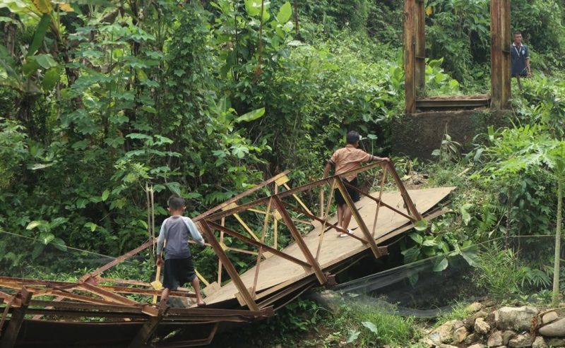 Jembatan gantung Parakanbeusi. (Istimewa)