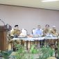 Bupati Lebak, Hasbi Jayabaya saat memberikan sambutan dalam acara pembinaan Kepala Sekolah TK, SD dan SMP. (Istimewa)