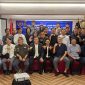 Engkos Kosasih (tengah) terpilih menjadi Ketua PWI Serang Raya periode 2025-2028. (Istimewa)