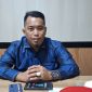Jubir DPRD kabupaten serang, Praksi Demokrat, Azwar Anas, saat memberikan keterangan kepada pers. foto : (Dirhat/Dailyhits).