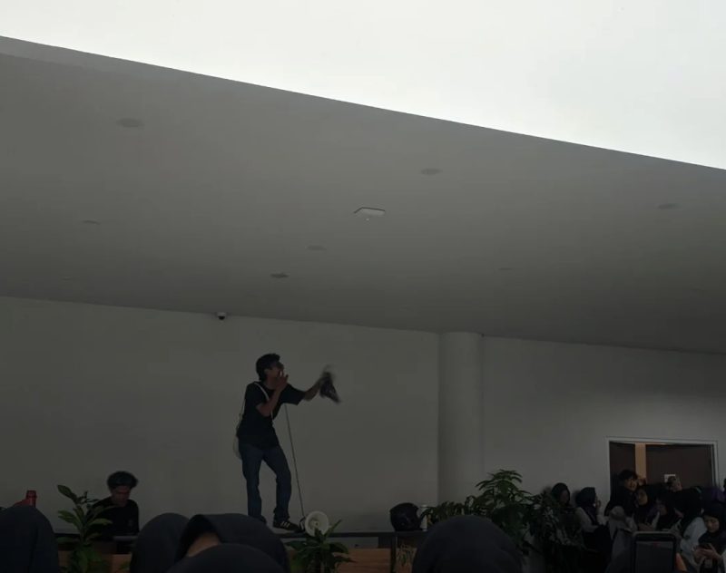 Forum Silaturahmi Organisasi Ekstra saat menyampaikan aspirasinya, (foto :fsok/Dailyhits)