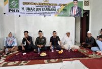 Anggota DPRD Banten Fraksi PKB, H.Umar Bim Barmawi, Serap aspirasi masyarakat Desa Sukamaju kecamatan kibin, Jumat (24/10) Foto : (Dir/Dailyhits)