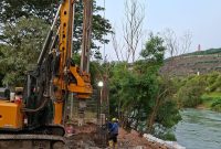 Project PT Wakasatomo Engineering,dalam proyek pembangunan jembatan penghubung Unit 8 PLTU Suralaya, Foto: (Ist/Dailyhits).