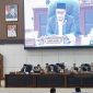 Wakil ketua DPRD Provinsi Banten, Yadi Budi Wibowo, Bemberikan Keterangan Usai Rapat Paripurna kepada pers, Foto : (Ist/Dailyhits).