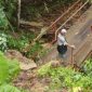 Jembatan Sangiangtanjung Ambruk membuat akses empat kampung di wilayah tersebut lumpuh. (Istimewa)