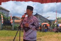 Ketua PGRI Kabupaten Lebak, Iyan Fitriyana saat memberikan sambutan dalam acara opening ceremony HUT PGRI dan Hari Guru Nasional. (Istimewa)