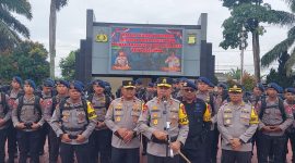 Kapolda Banten, Brigjen Pol Hengki, Memberikan keterangan Kepada pers, Usai Apel di Lapangan Polda Banten, Jumat (26/12/2025).