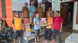 Asda II bersama OPD Kabupaten Serang, memberikan Bantuan kepada Masyarakat terkana Banjir, Foto: Dailyhits