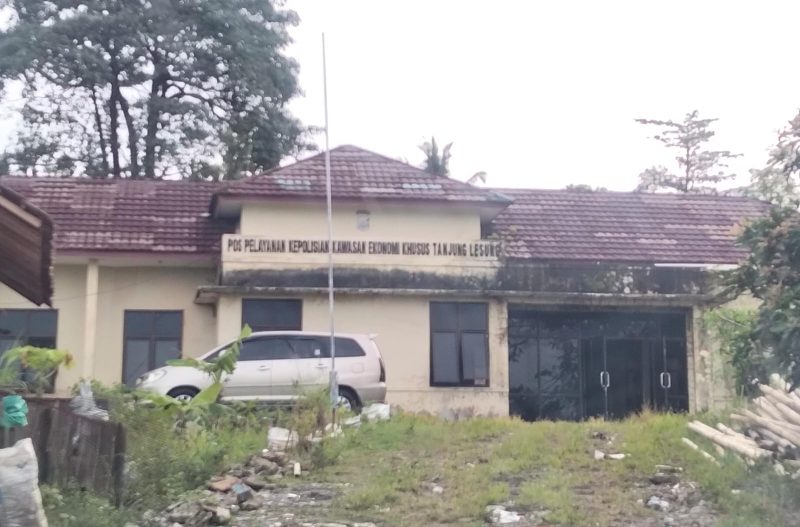 Gedung pos polisi terbengkalai di tanjung lesung (Doc: Ist/ Dailyhits).
