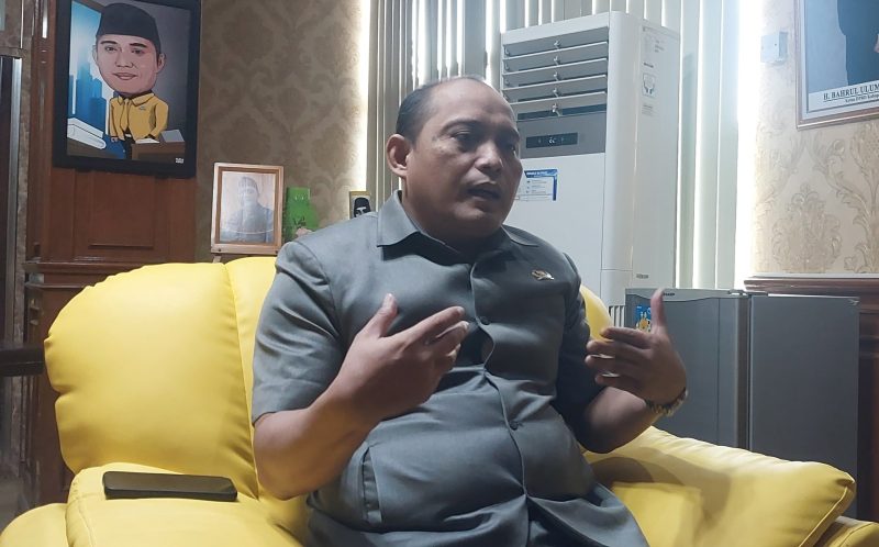 Ketua DPRD Kabupaten Serang, Bahrul Ulum, memberikan keterangan Kepada Pers, (Doc).