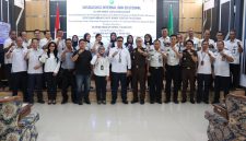 Momen Foto Bersama Kalapas usai kegiatan Sosialisasi Ampuh di PN Sumedang, Dok (4/5/2026).