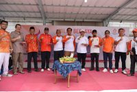 Pengurus DPW dan DPD PKS Lebak saat foto bersama pada acara milad PKS ke 24 di kantor DPD PKS Lebak, Minggu (17/5/2026).