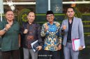 Ketua Umum PBMA, Andi Djuwaeli berama Kuasa Hukum Rocky di PN Jakarat  (Dok).