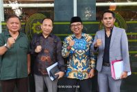 Ketua Umum PBMA, Andi Djuwaeli berama Kuasa Hukum Rocky di PN Jakarat  (Dok).