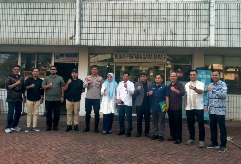Satgas Saber Pungli ketenagakerjaan Kabupaten Serang berasama pihak perusahan PT Nikosan gemilang (Dok).