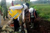 BBWSC3 saat monitoring pembangunan proyek P3-TGAI di Kecamatan Cikulur, Kabupaten Lebak. (Istimewa)