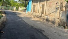 Kondisi jalan di Kampung Muhara Kebon Kalapa, Kelurahan Muara Ciujung Barat, Kecamatan Rangkasbitung yang sudah diperbaiki. (Istimewa)